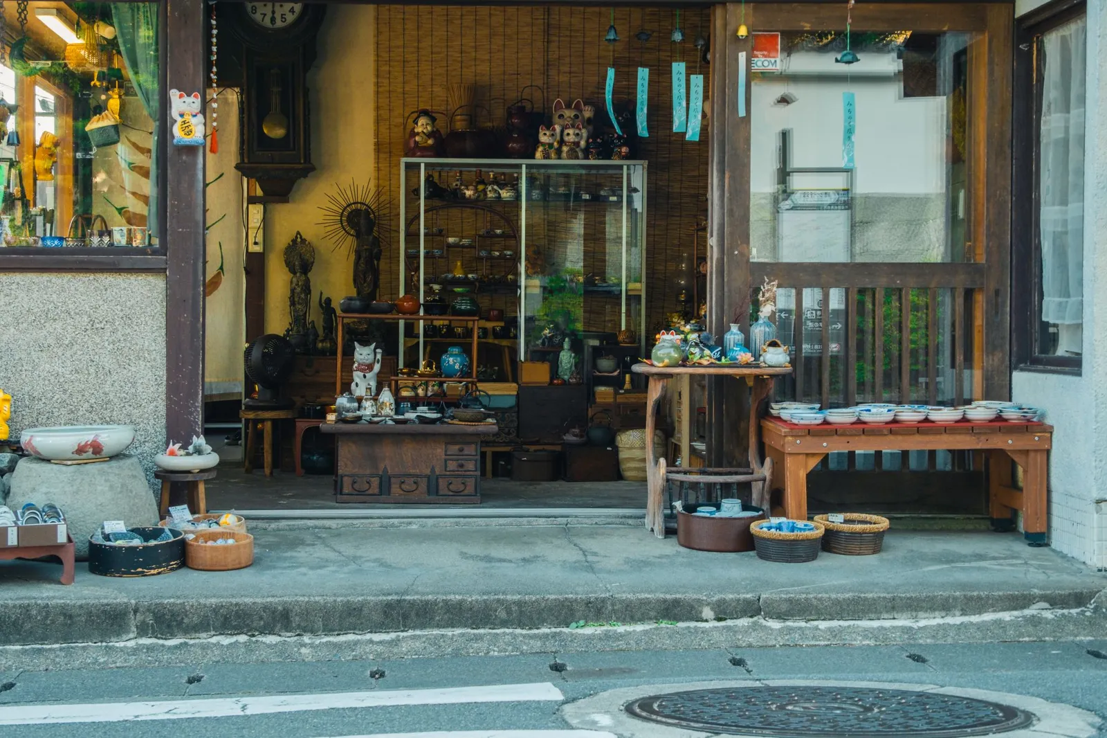 La devanture d’une boutique de céramiques à Kyoto